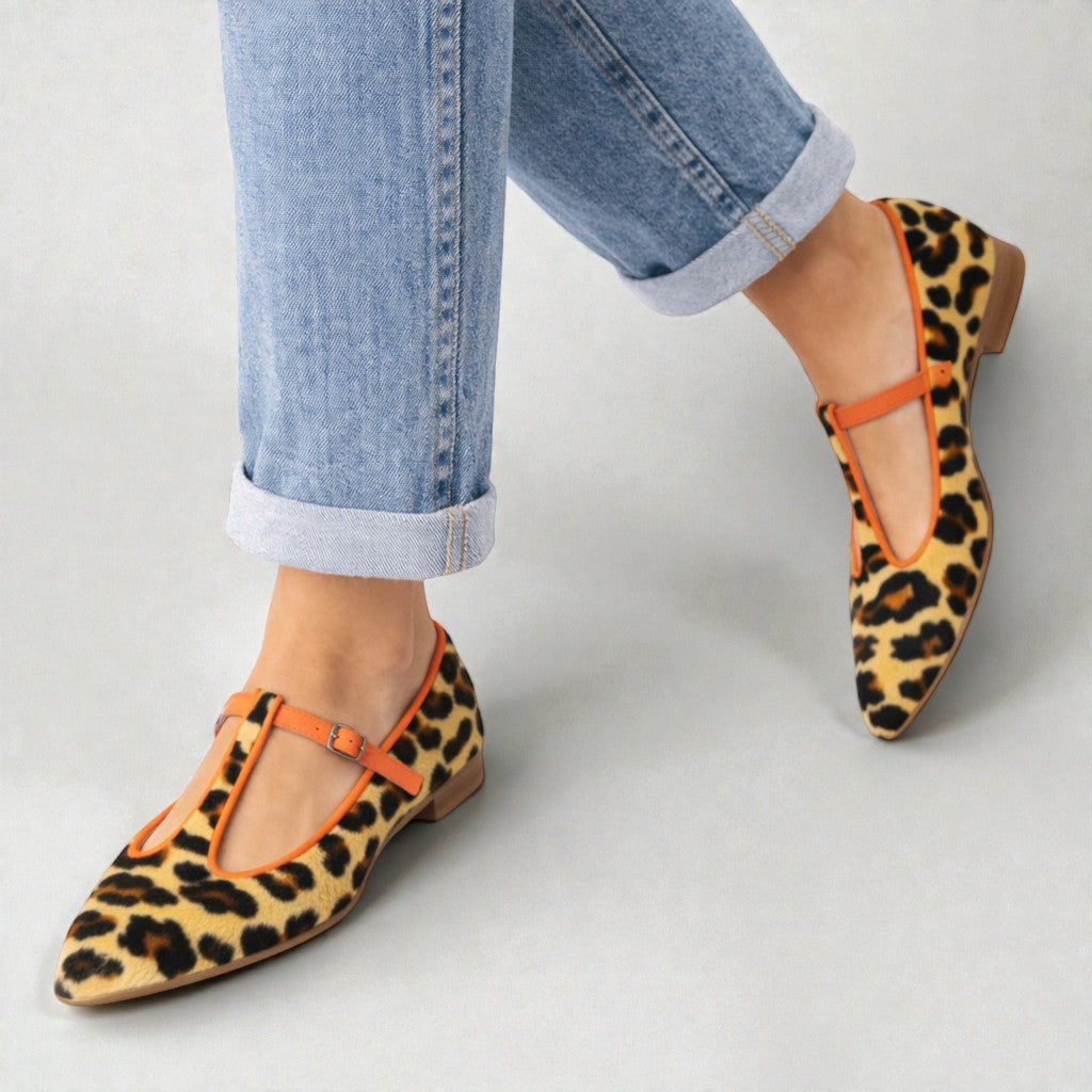 Lulu | Bailarinas con Correa y Estampado Leopardo 1