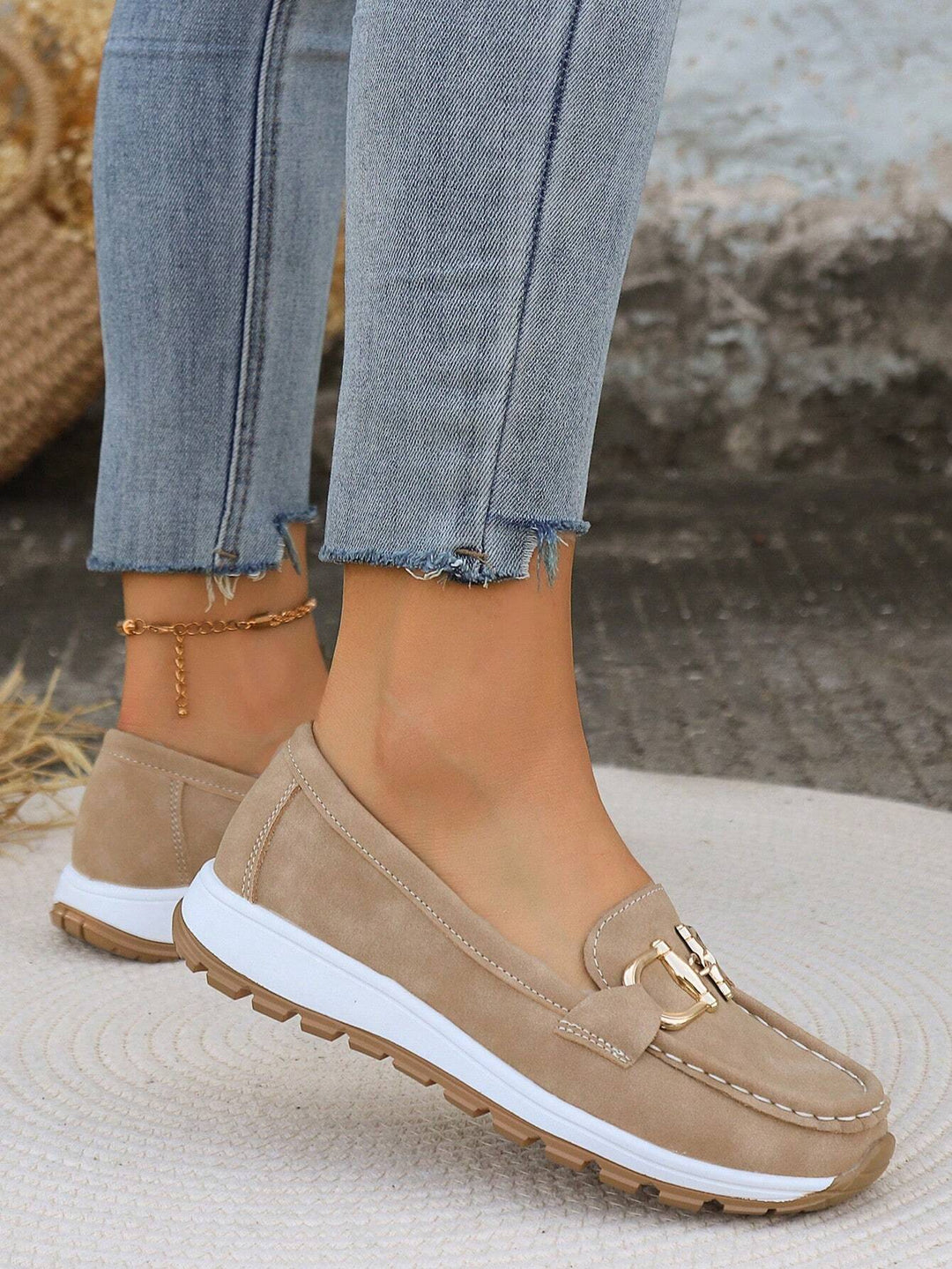 Ellie | Mocasines Planos con Detalle Metálico 5