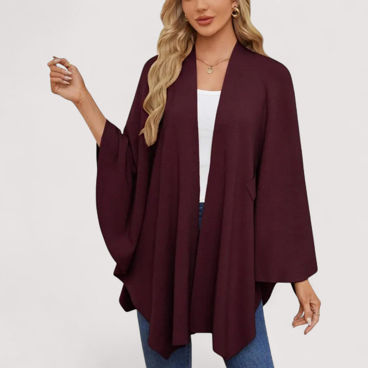 Gloria™ | Poncho con Lazo 10