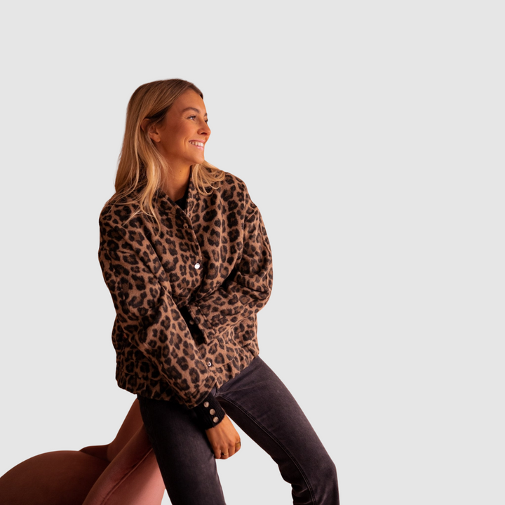 Klára | Chaqueta con estampado de leopardo 2