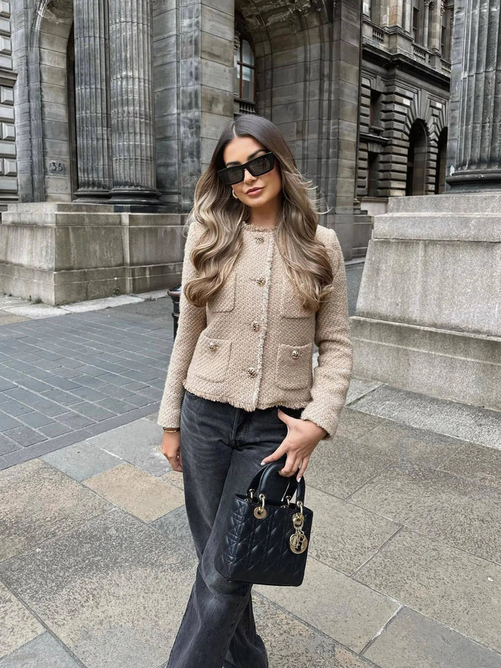 Adriana™ | Chaqueta Beige con Bolsillos 5