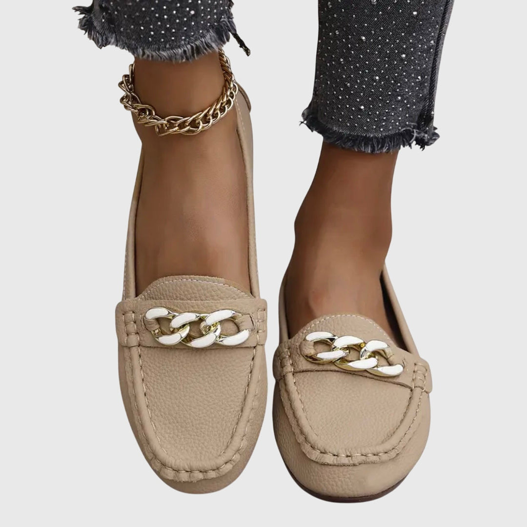 Melissa | Mocasines Ortopédicos con Cadena Dorada 8