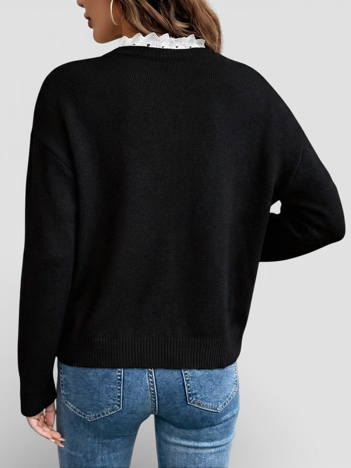 Clara | Top de punto con un elegante cuello de encaje 12