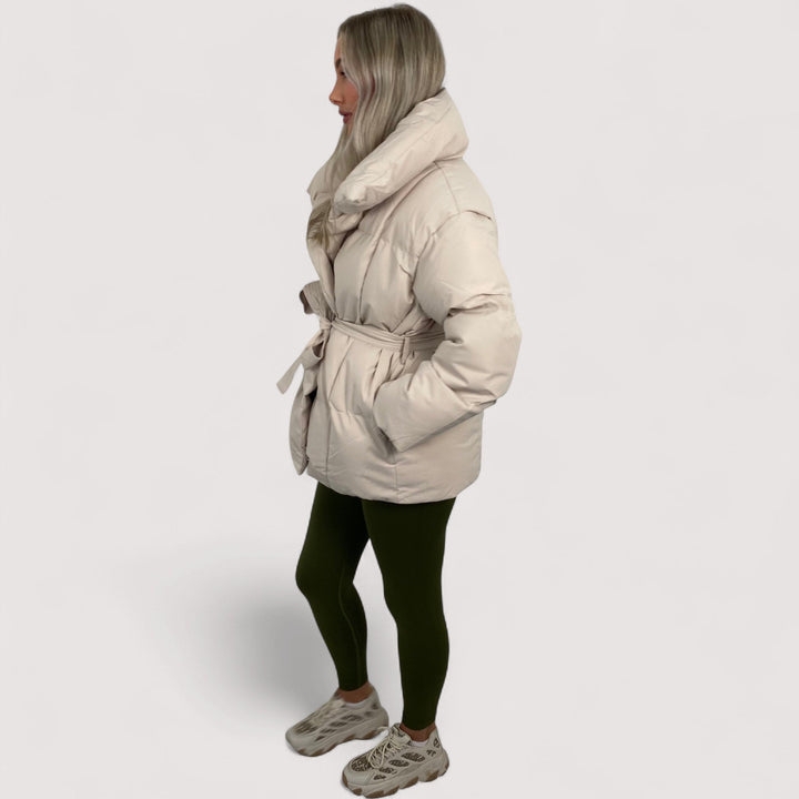 Soledad™ | Chaqueta Corta Acolchada 14