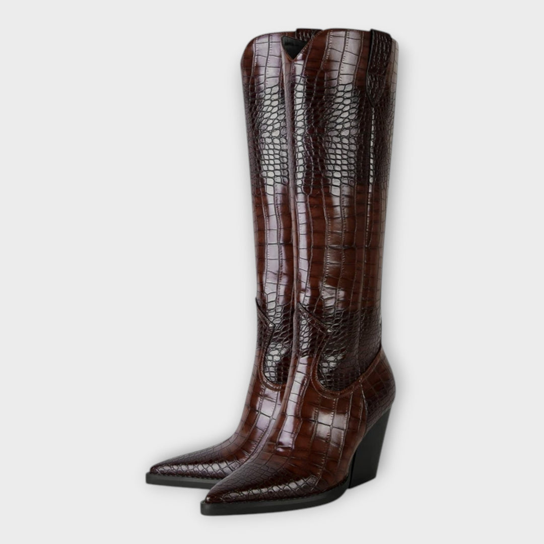 Zapatos con motivo de cocodrilo y tacón elegante 3