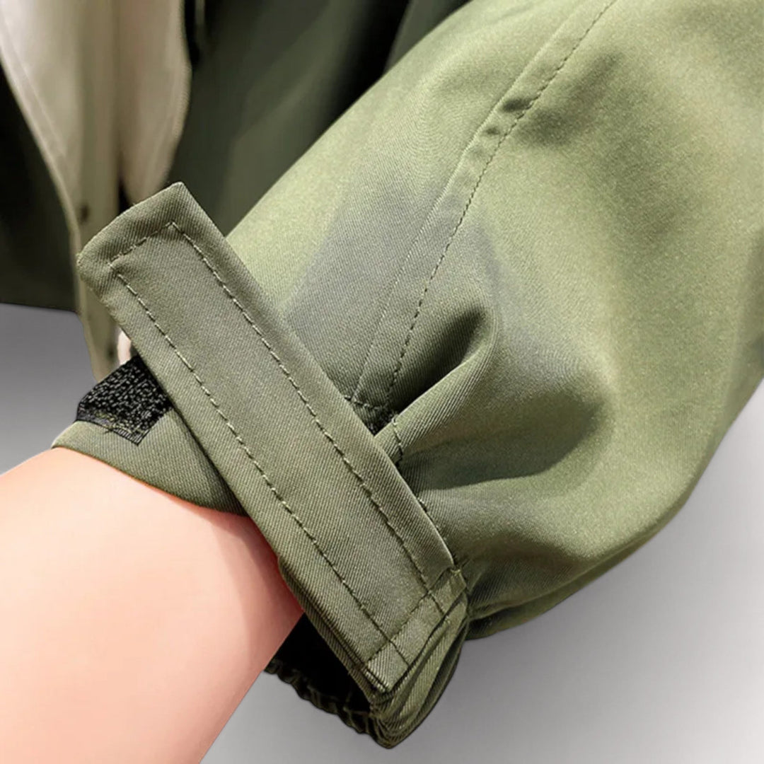 Pilar™ | Chaqueta con Cintura Ajustable 10