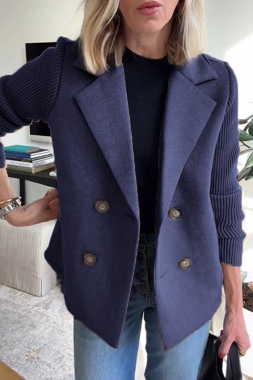 Amora | Chaqueta elegante de mangas trenzadas 11