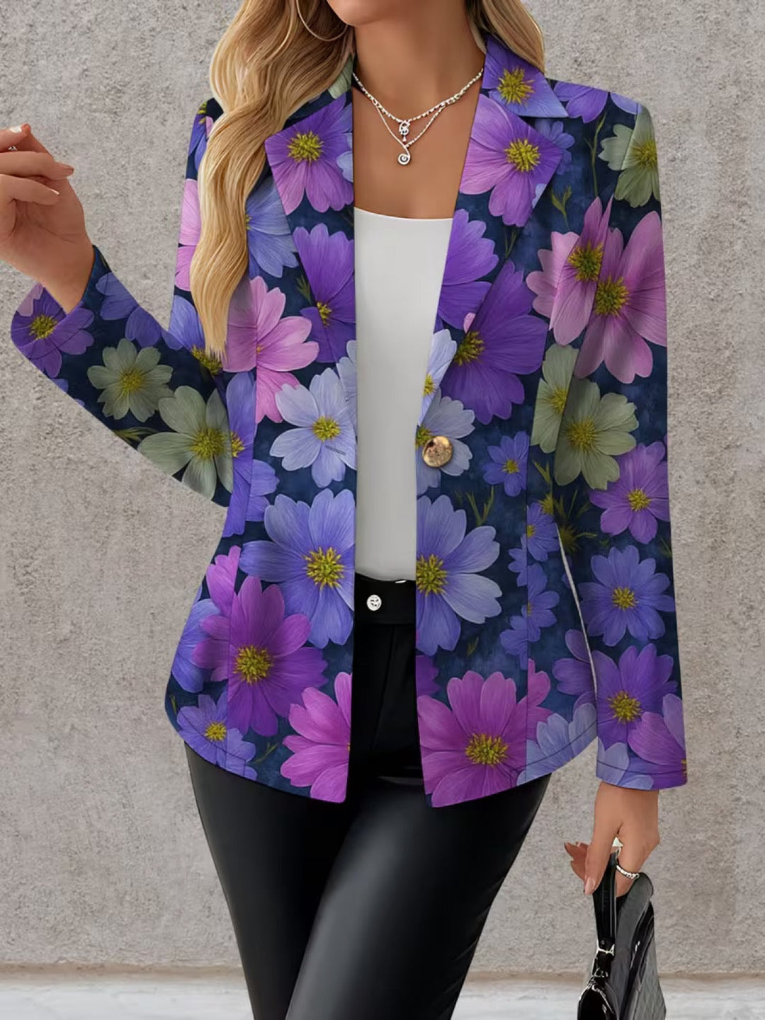 Bellamira | Blazer de estampado cósmico morado 3
